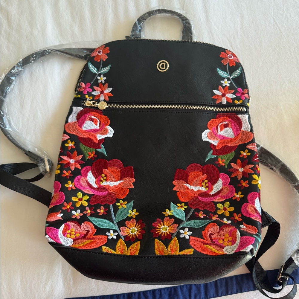 Gorgeous NWT Desigual Embroidered Backpack